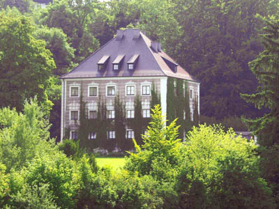   Schloß Berg